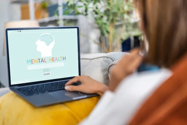 Διαδικτυακή ψυχοθεραπεία online – συνεδρία μέσω υπολογιστή από Ελλάδα